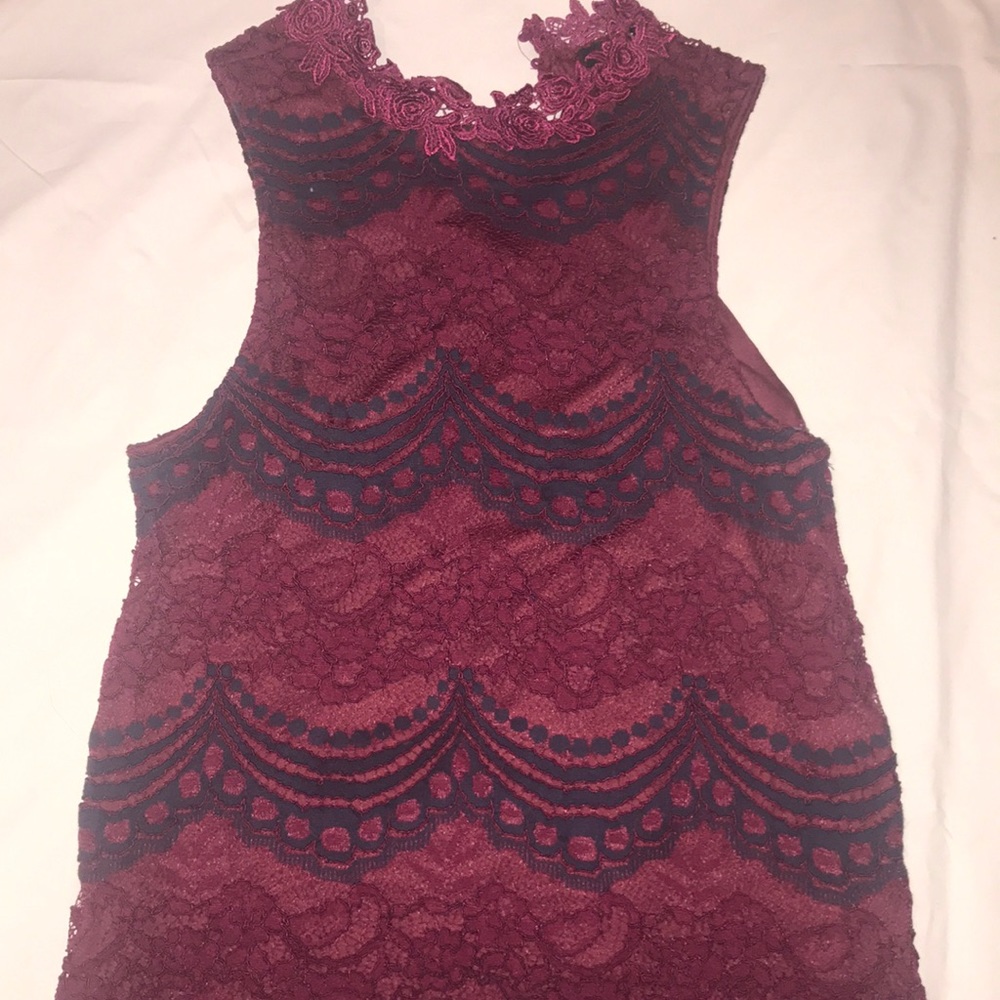 Floral lace top burgundy